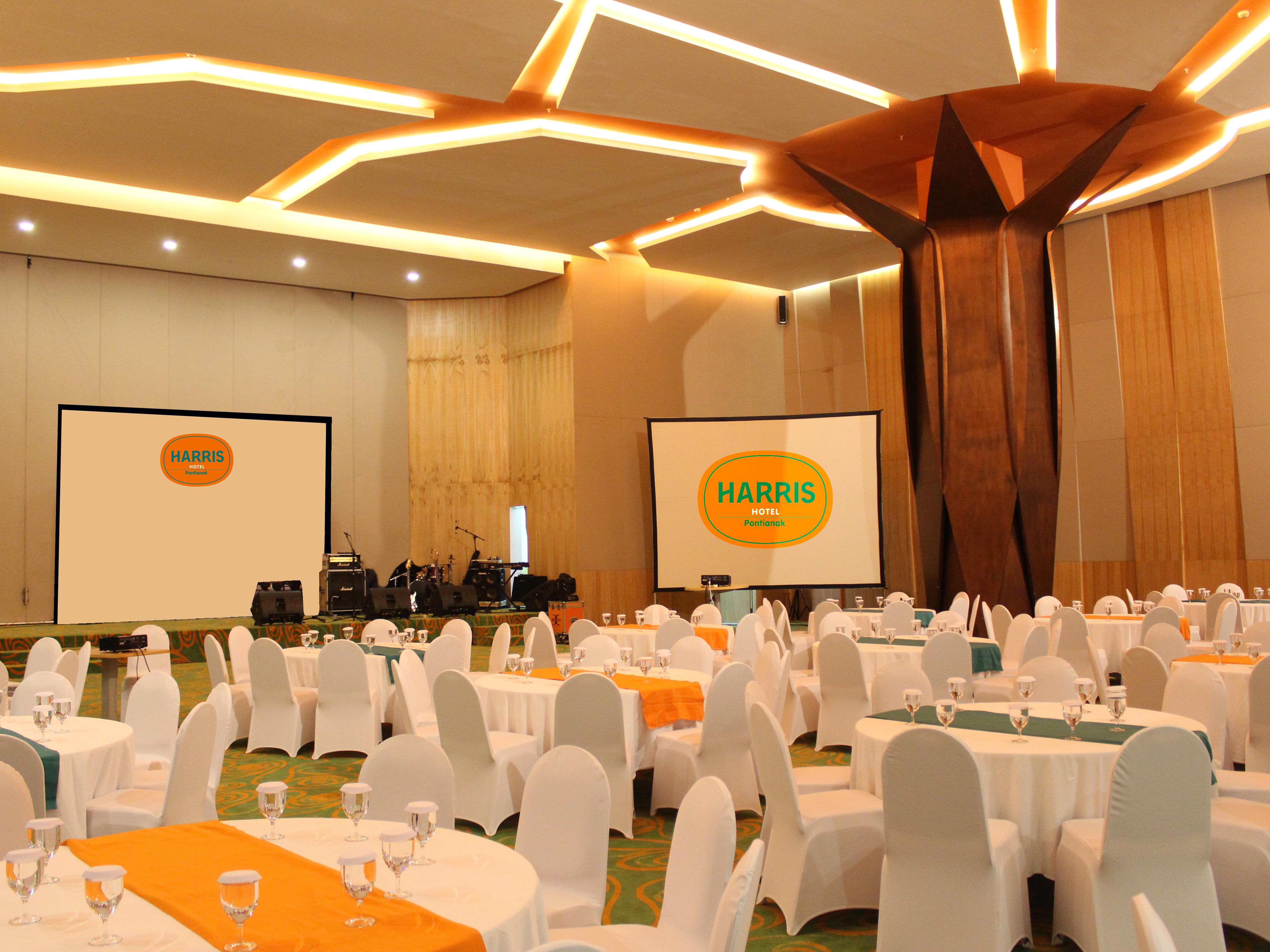 Harris Hotel Pontianak Extérieur photo